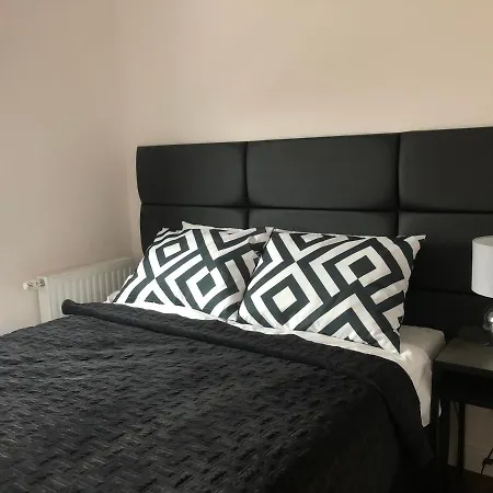 Platinex 3 * كراكوفيا